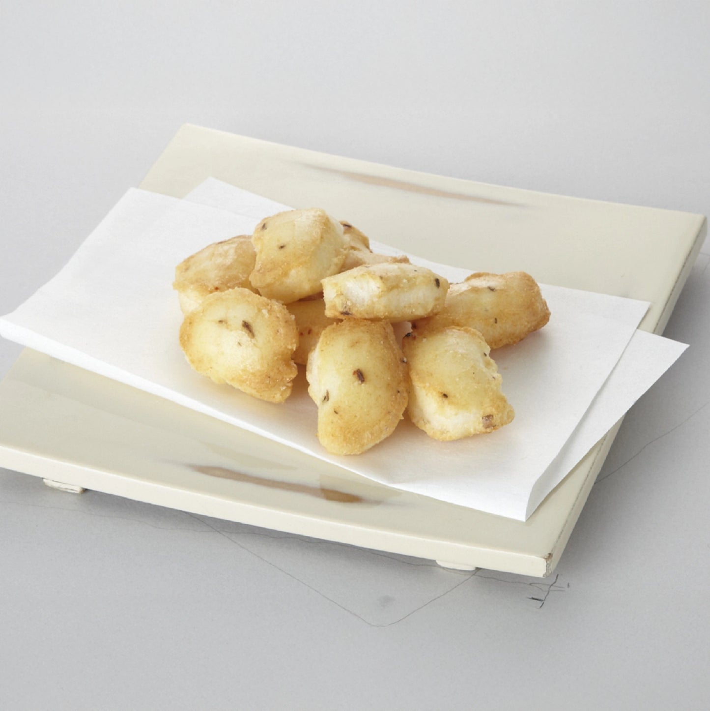 「うわさのごぼう君」おかき(ごぼう味)
