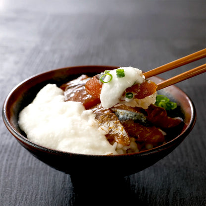 とろろ海鮮漬け丼セット（マグロ×サバ）